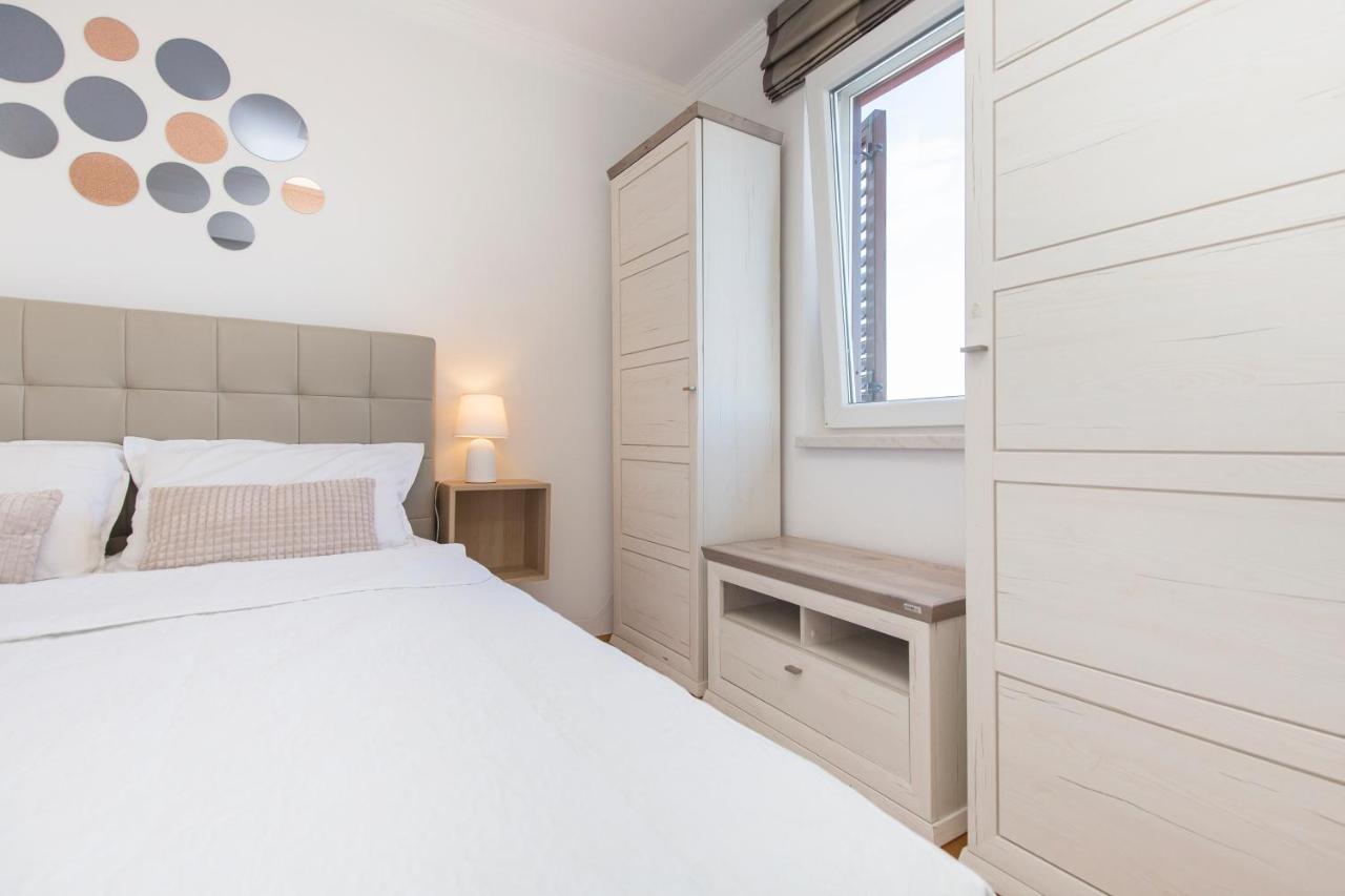 Apartment Parentium Poreč Zewnętrze zdjęcie